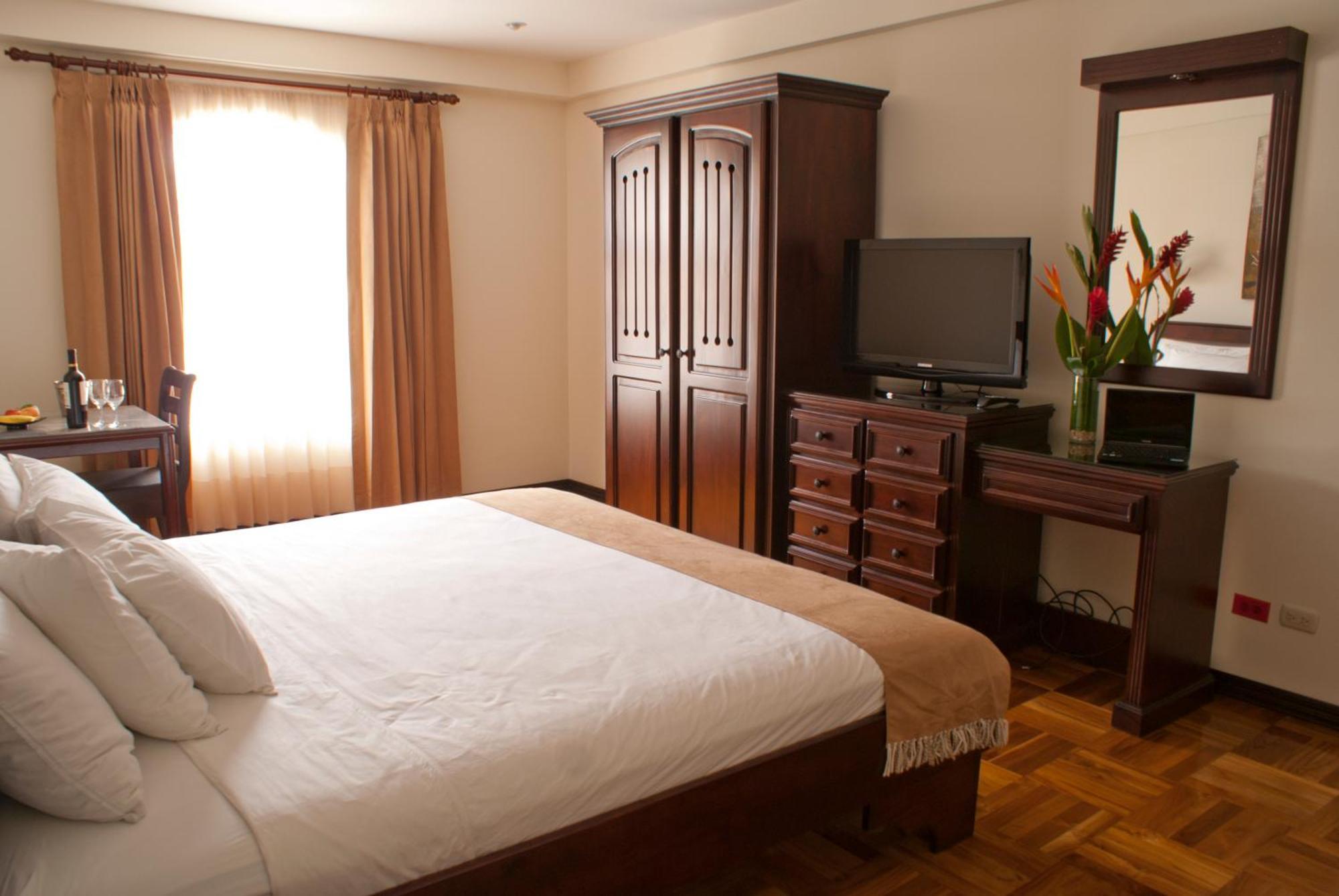 Hotel Plaza Real Suites & Apartments San Jose Dış mekan fotoğraf