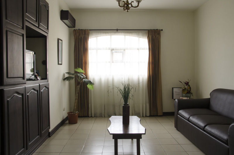 Hotel Plaza Real Suites & Apartments San Jose Dış mekan fotoğraf